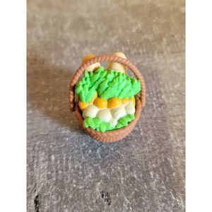 Eggs‎ carrot bread basket doll accessory toy figure